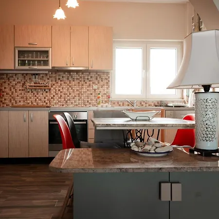 Apartment Mikoniatika Family House 2br 2 Baths Living Nea Kallikrateia