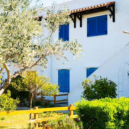 Mikoniatika Family House 2br 2 Baths Living Apartment